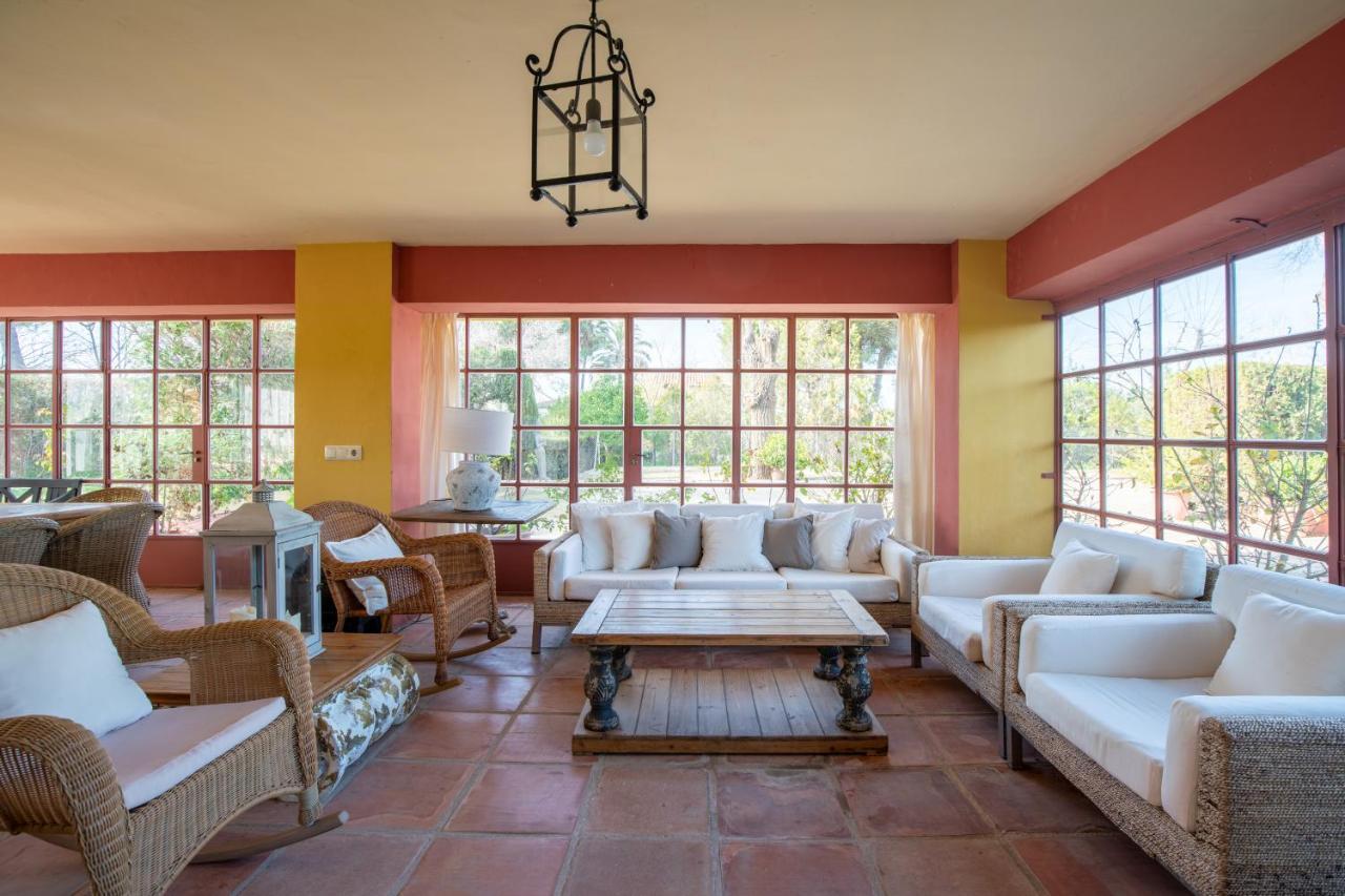 Villa Lucrecia Moron de la Frontera Bagian luar foto